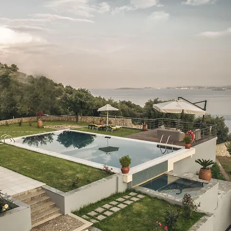 Villa Kastraki Epavlis *