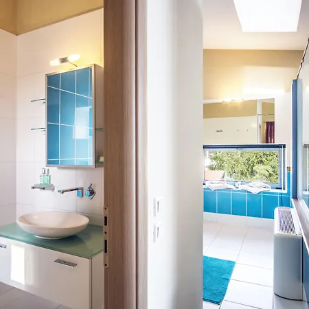 Kastraki Epavlis Villa *