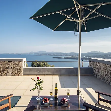 Kastraki Epavlis Villa *